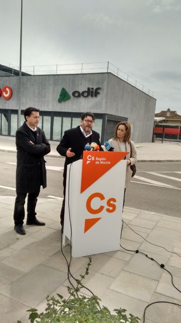 Ciudadanos pide la puesta en marcha de la línea de AVE desde Beniel mientras se clarifica su llegada a Murcia